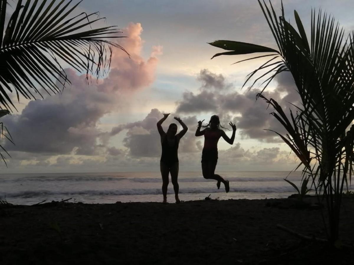 Bahia Ballena Loft Hotel Uvita Buitenkant foto