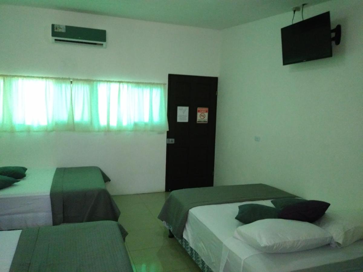 Bahia Ballena Loft Hotel Uvita Buitenkant foto
